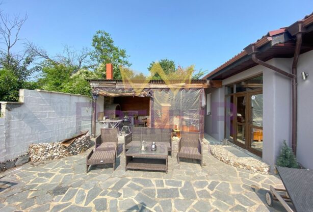 Код на имот: 1033301, Площ: 180 м<sup>2</sup> кв.м, Имоти Премиер - Цена: 480000 EUR