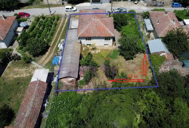 Код на имот: 1038516, Площ: 200 м<sup>2</sup> кв.м, Имоти Премиер - Цена: 93000 EUR