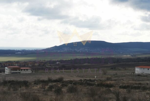 Код на имот: 638852, Площ: 10000 м<sup>2</sup> кв.м, Имоти Премиер - Цена: 120000 EUR