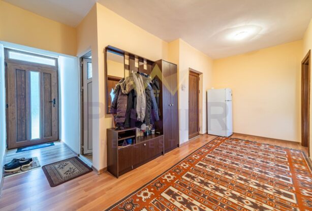 Код на имот: 818077, Площ: 80 м<sup>2</sup> кв.м, Имоти Премиер - Цена: 109000 EUR