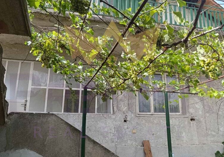 Константиново Къща 90кв.м. 849кв.м. двор -  - снимка 4 - Имоти Премиер