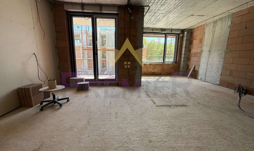 Агенция за недвижими имоти - Имоти Премиер - имот - 1016694, Цена: 266136 EUR