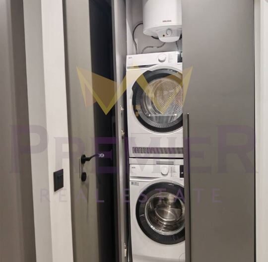 ЛУКСОЗЕН ТРИСТАЕН В СЪРЦЕТО НА БУРГАС + ПАРКОМЯСТО - - снимка 11 - Имоти Премиер