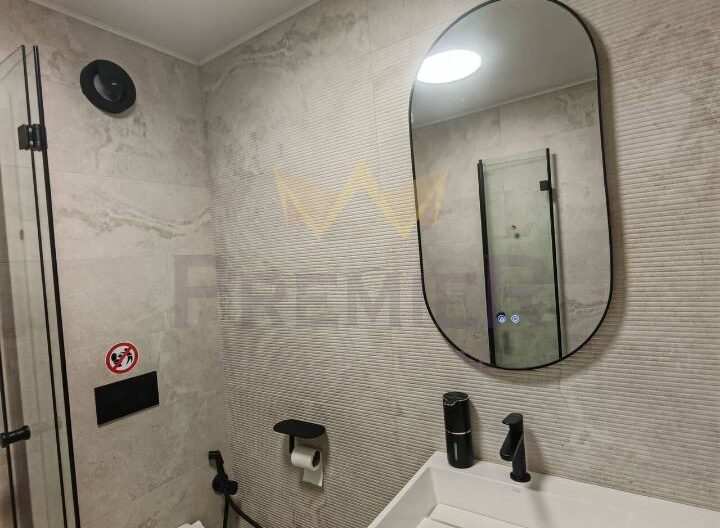 ЛУКСОЗЕН ТРИСТАЕН В СЪРЦЕТО НА БУРГАС + ПАРКОМЯСТО - - снимка 12 - Имоти Премиер