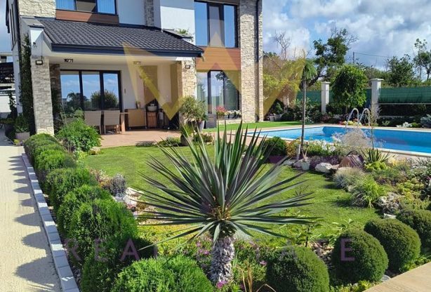 Агенция за недвижими имоти - Имоти Премиер - имот - 1038957, Цена: 450000 EUR