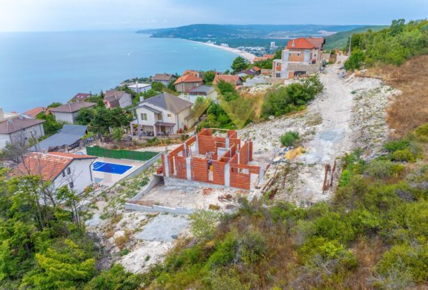 Агенция за недвижими имоти - Имоти Премиер - имот - 1050921, Цена: 397000 EUR