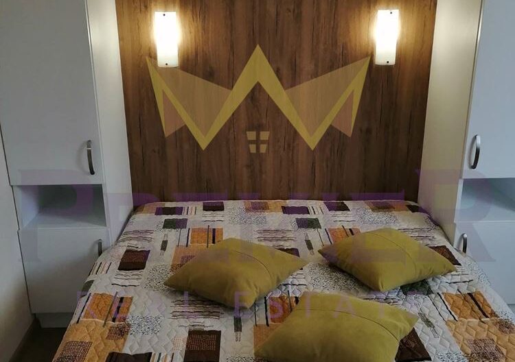 ЛУКСОЗНО ОБЗАВЕДЕН АПАРТАМЕНТ ЦВЕТЕН КВАРТАЛ -  - снимка 7 - Имоти Премиер