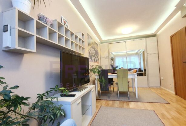 Агенция за недвижими имоти - Имоти Премиер - имот - 1089870, Цена: 613.5504 EUR