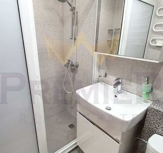 ЛУКСОЗНО ОБЗАВЕДЕН ТРИСТЕН АПАРТАМЕНТ В РАЙОНА НА НЕПТУН -  - снимка 11 - Имоти Премиер