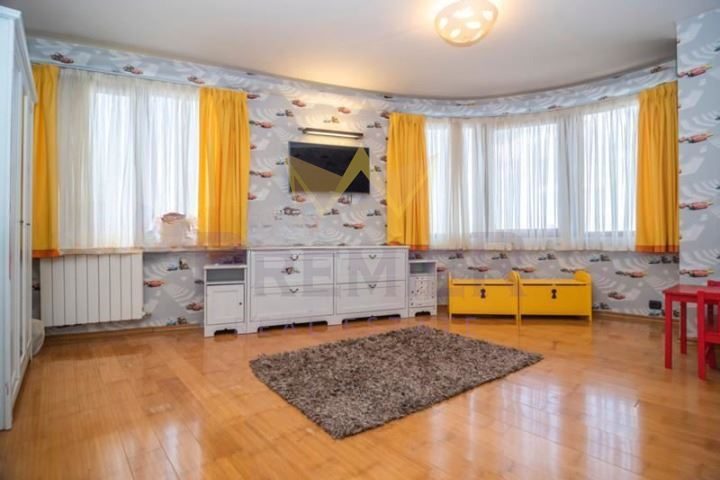Многостаен апартамент в кв. Лозенец -  - снимка 8 - Имоти Премиер