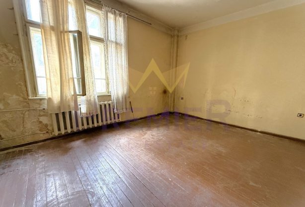 Агенция за недвижими имоти - Имоти Премиер - имот - 1012823, Цена: 659900 EUR