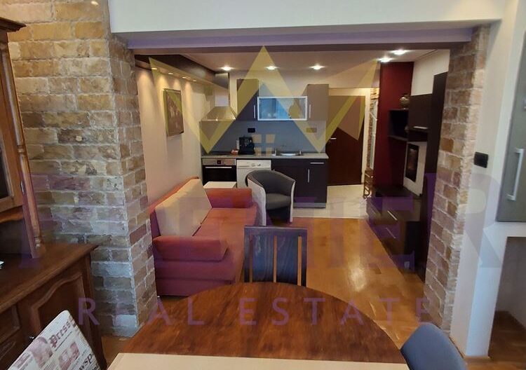 Многостаен обзаведен апартамент ХЕИ Варна -  - снимка 5 - Имоти Премиер