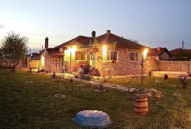 Агенция за недвижими имоти - Имоти Премиер - имот - 979861, Цена: 115000 EUR