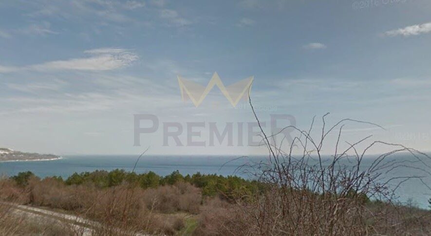 Нескриваема морска панорама от кота нула на първа линия близо до главен път -  - снимка 1 - Имоти Премиер