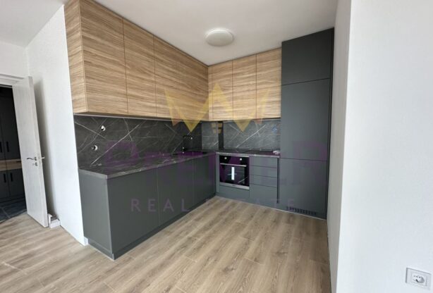 Агенция за недвижими имоти - Имоти Премиер - имот - 1099210, Цена: 206500 EUR