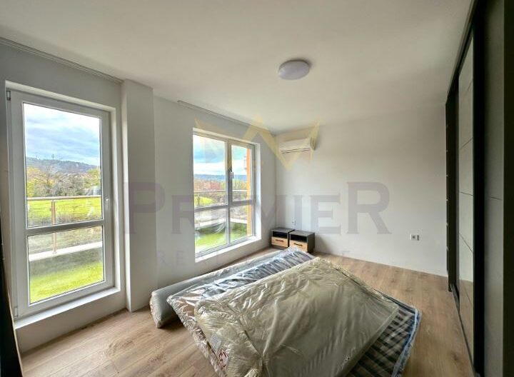 НОВ ОБЗАВЕДЕН И ОБОРУДВАН АПАРТАМЕНТ В ГР.ВАРНА, ВЪЗРАЖДАНЕ 3 - - снимка 5 - Имоти Премиер