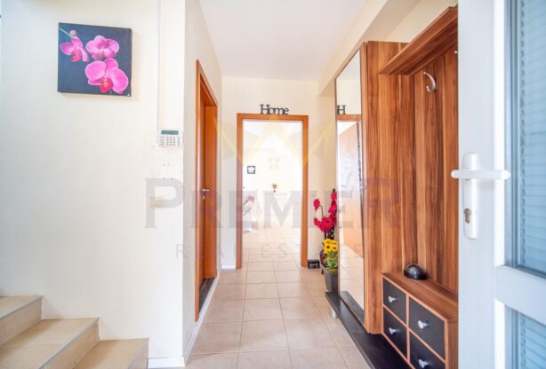 Агенция за недвижими имоти - Имоти Премиер - имот - 1092262, Цена: 120000 EUR