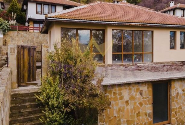 Агенция за недвижими имоти - Имоти Премиер - имот - 1098860, Цена: 115000 EUR