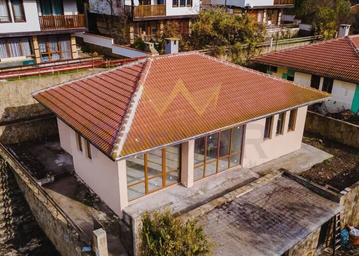 Агенция за недвижими имоти - Имоти Премиер - имот - 1098860, Цена: 115000 EUR