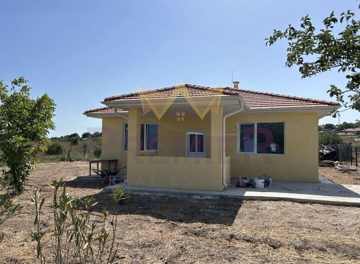 Агенция за недвижими имоти - Имоти Премиер - имот - 1073758, Цена: 135000 EUR