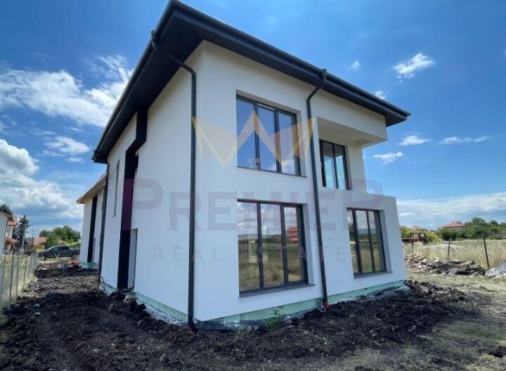 Агенция за недвижими имоти - Имоти Премиер - имот - 1052243, Цена: 369000 EUR