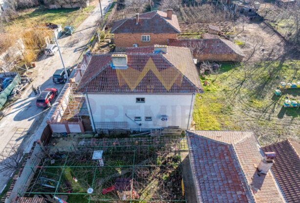 Обява за имот 965394, Площ: 174 м<sup>2</sup>, Цена: 160000 EUR - Имоти Премиер