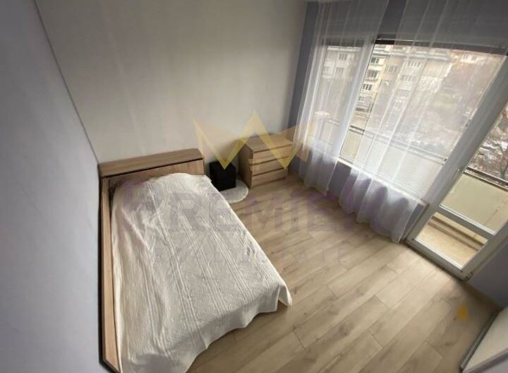 Обзаведен двустаен апартамент в кв.Захарна фабрика - - снимка 6 - Имоти Премиер