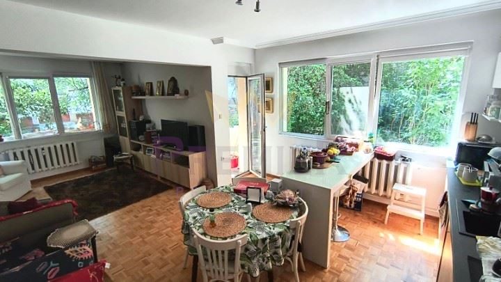 Агенция за недвижими имоти - Имоти Премиер - имот - 1033686, Цена: 330000 EUR