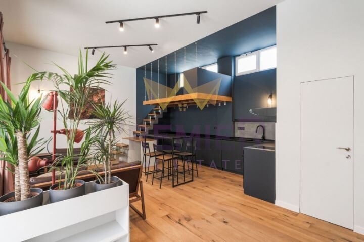 Агенция за недвижими имоти - Имоти Премиер - имот - 1084900, Цена: 165000 EUR