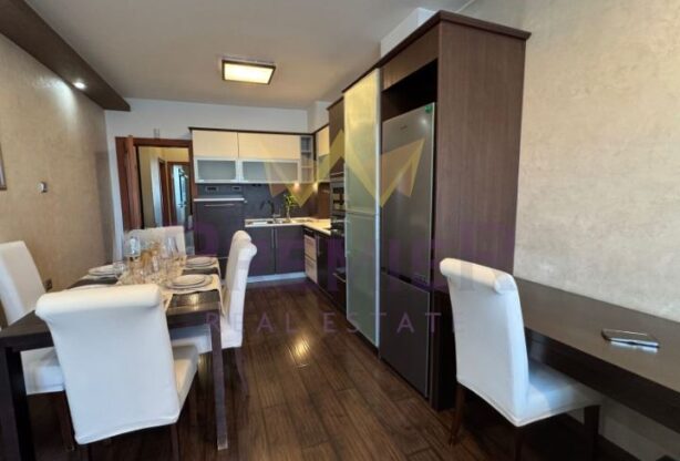 Тристайни апартаменти Варна - имот - 1080040 . 103 м<sup>2</sup>, Цена: 278700 EUR