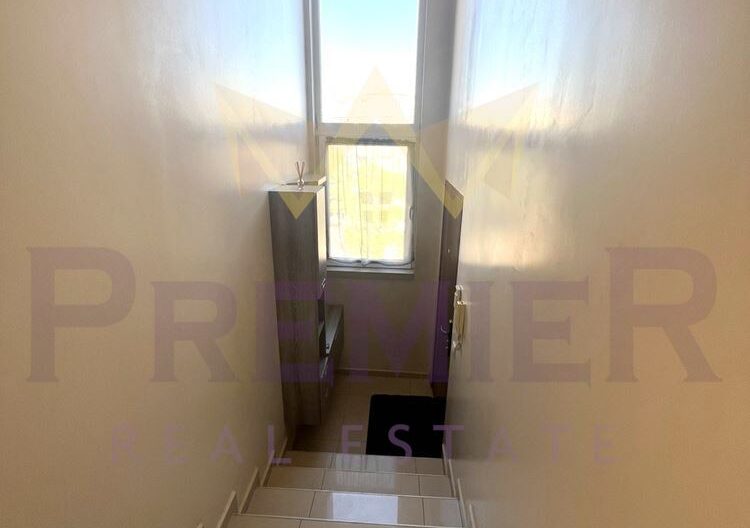 Панорамен четиристаен апартамент в района на Колхозен пазар - - снимка 12 - Имоти Премиер