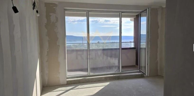 Панорамен двустаен апартамент с Акт 16 - - снимка 3 - Имоти Премиер