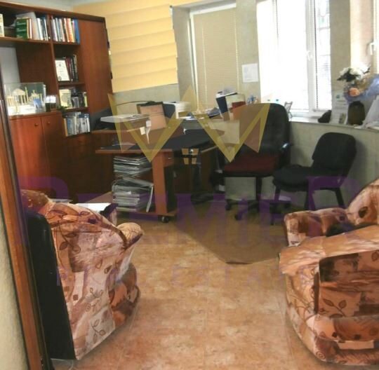 Партерно помещение с потенциал в супер център Бургас -  - снимка 3 - Имоти Премиер