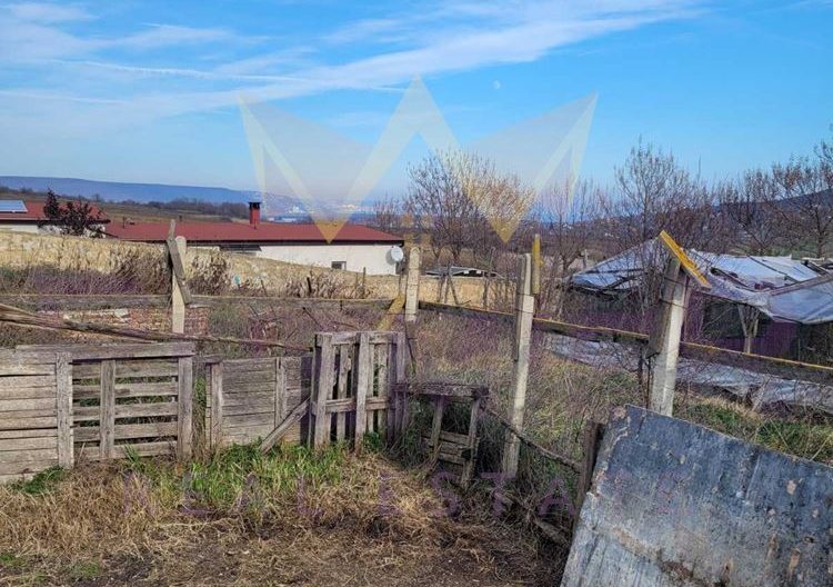 Парцел с. Осеново, 1206 кв.м. с партиди за ТОК и ВОДА -  - снимка 3 - Имоти Премиер