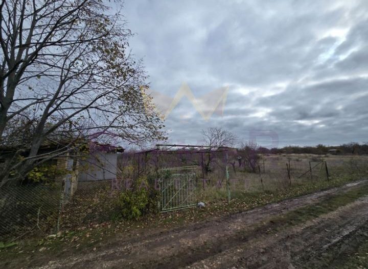 Парцел с постройка с.Осеново -  - снимка 3 - Имоти Премиер