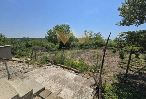 Агенция за недвижими имоти - Имоти Премиер - имот - 1040201, Цена: 72000 EUR