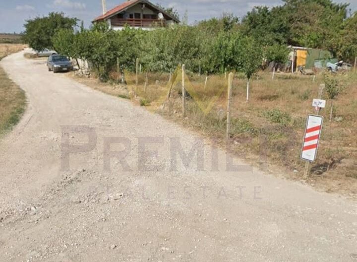 Парцел в м-ст Добрева чешма, гр. Варна -  - снимка 3 - Имоти Премиер