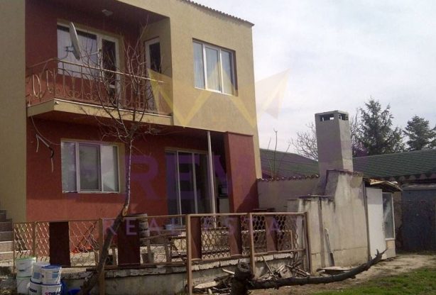 Агенция за недвижими имоти - Имоти Премиер - имот - 1036021, Цена: 49000 EUR