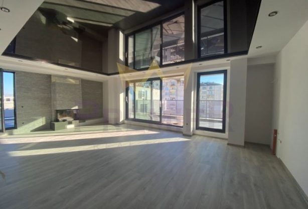 Агенция за недвижими имоти - Имоти Премиер - имот - 831746, Цена: 449999 EUR