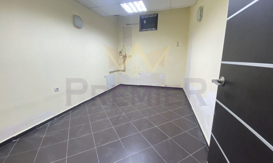 Помещение на две нива намиращо в кв. Победа -  - снимка 5 - Имоти Премиер