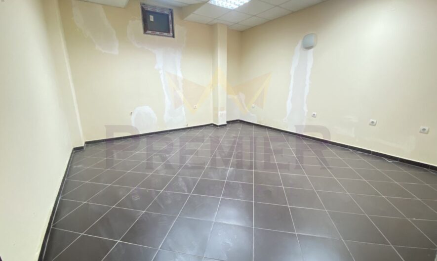 Помещение на две нива намиращо в кв. Победа -  - снимка 6 - Имоти Премиер