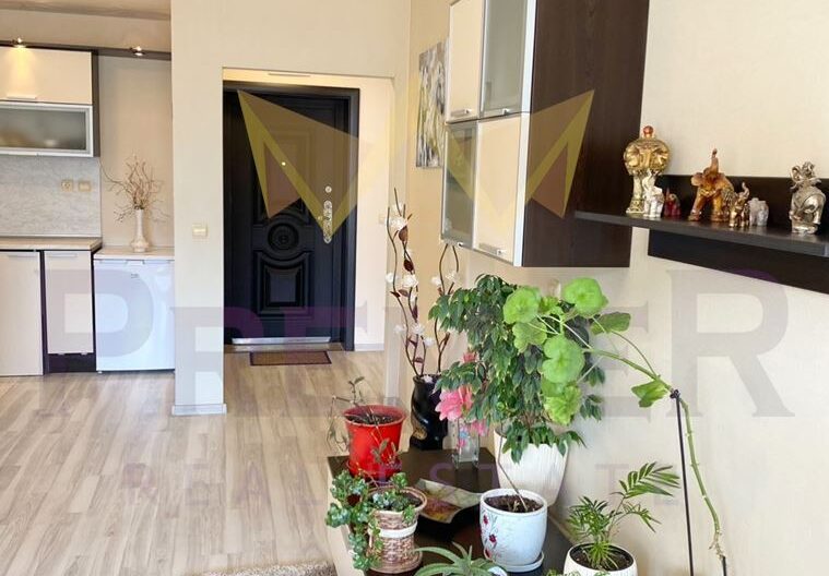 Прекрасен Двустаен на Крачка от Морето / к.к. Златни Пясъци - - снимка 8 - Имоти Премиер