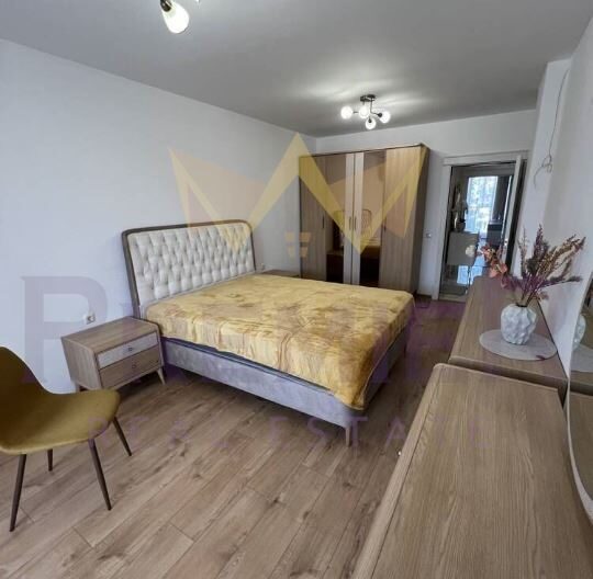 Прекрасен тристаен апартамент в центъра на Варна! -  - снимка 7 - Имоти Премиер