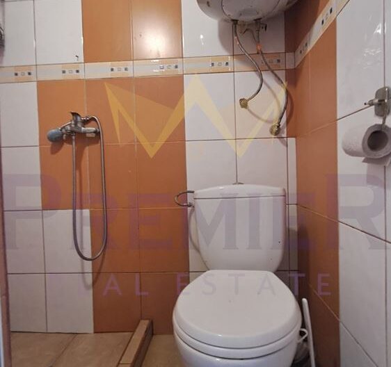 Продава два етажа от къща Аспарухово гр. Варна -  - снимка 7 - Имоти Премиер