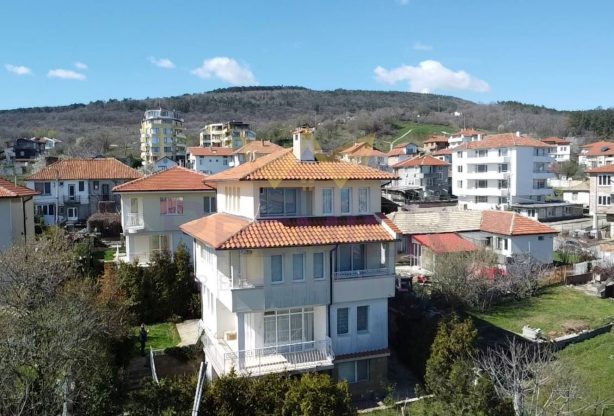 Агенция за недвижими имоти - Имоти Премиер - имот - 998516, Цена: 277000 EUR