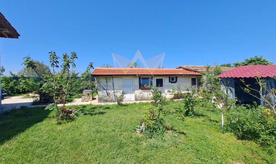 Продава къща с. Божурец , общ. Каварна, обл. Добрич -  - снимка 19 - Имоти Премиер