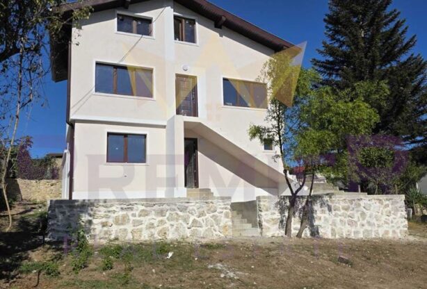 Агенция за недвижими имоти - Имоти Премиер - имот - 1053990, Цена: 195000 EUR