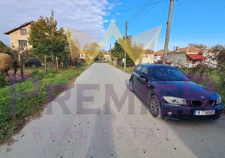 Продава парцел село Горен Чифлик област Варна - - снимка 3 - Имоти Премиер