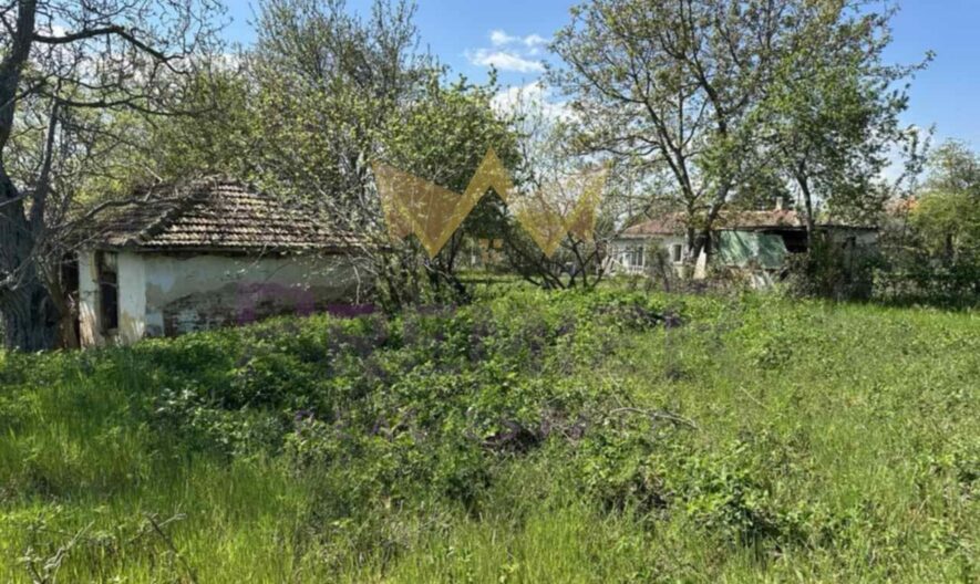 Продавам къща за ремонт в гр. Бяла -  - снимка 9 - Имоти Премиер