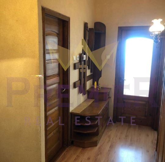 ПРОСТОРЕН ЧЕТИРИСТАЕН АПАРТАМЕНТ С НЕВЕРОЯТНА ГЛЕДКА -  - снимка 4 - Имоти Премиер